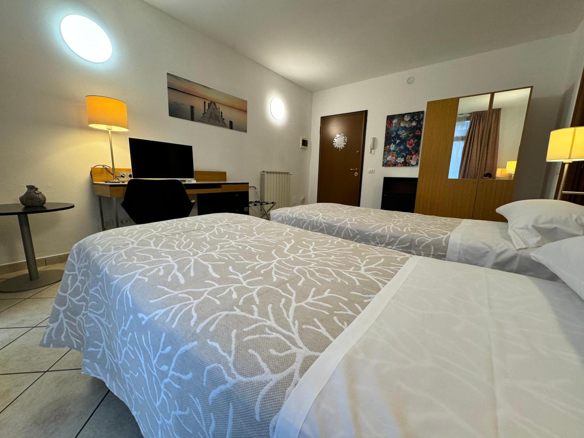 Residence Malpensa Somma Lombardo Exteriér fotografie