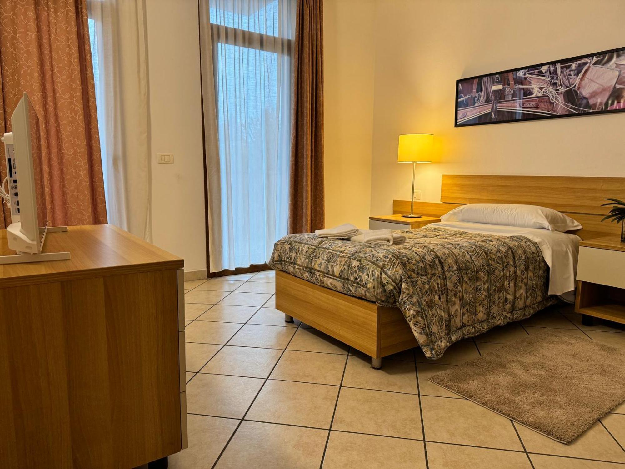 Residence Malpensa Somma Lombardo Exteriér fotografie