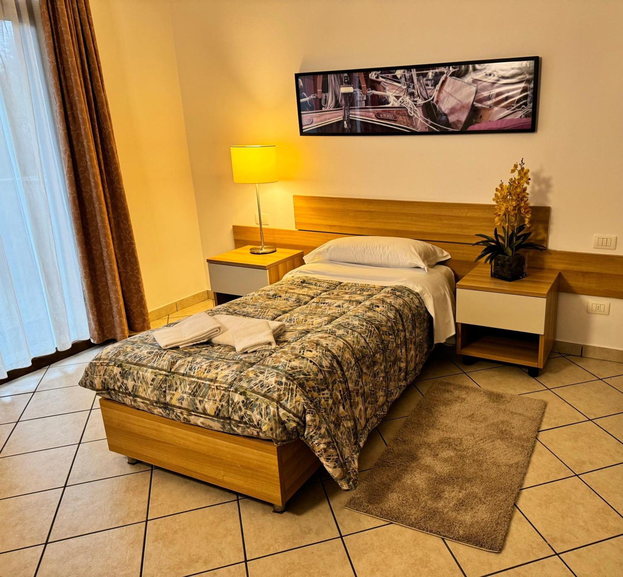 Residence Malpensa Somma Lombardo Exteriér fotografie